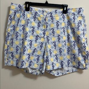 Crown & Ivy Curvy Seashell  Seahorse Novelty Patterned Shorts Size 18W Cotton
